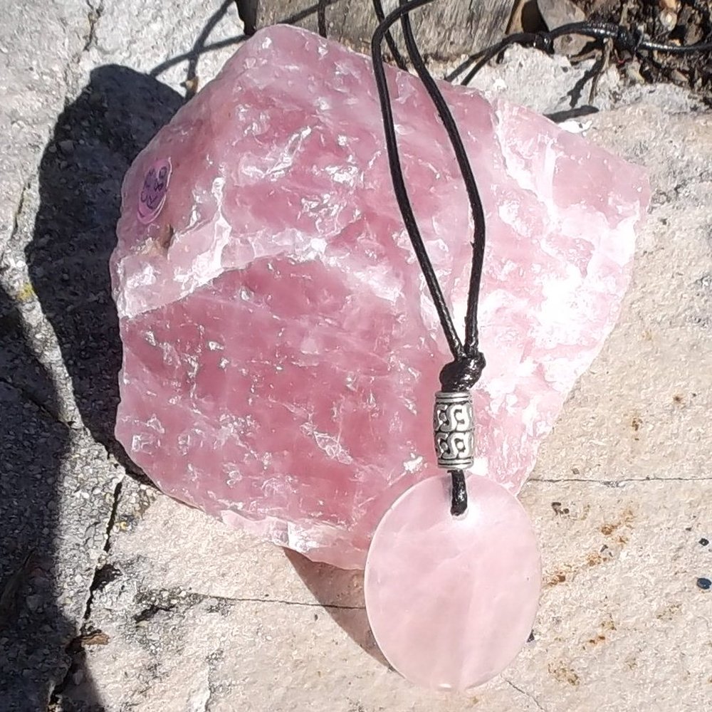 m_30x40 cabochon rose quartz pendant on chunk rose quartz